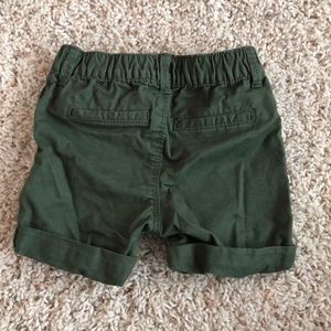 Old Navy Bottoms - Bermuda shorts Old Navy Bottoms - Bermuda shorts